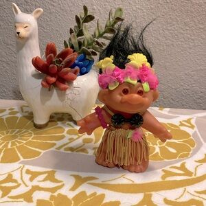 Nini Wahini Troll Doll